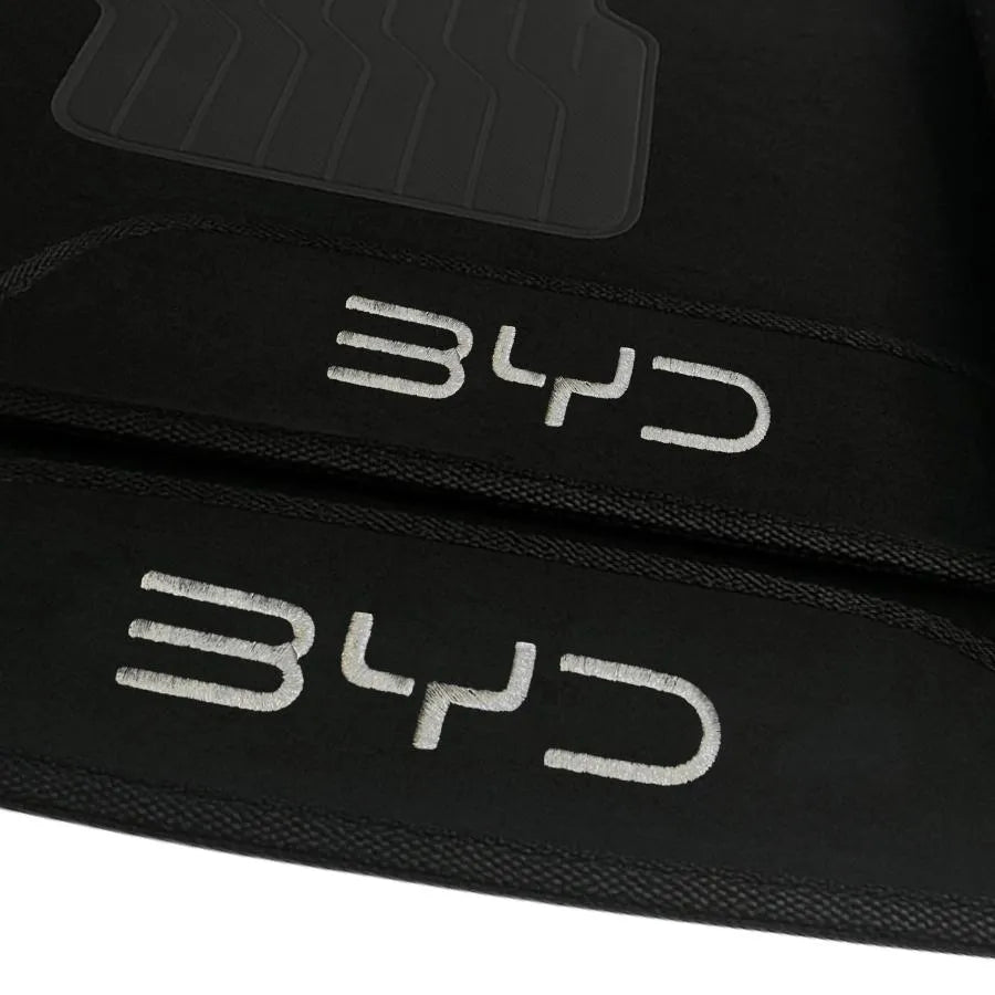 TAPETE CARPETE BYD HAN 2023 A 2025 PRETO BORDADO 4 PEÇAS