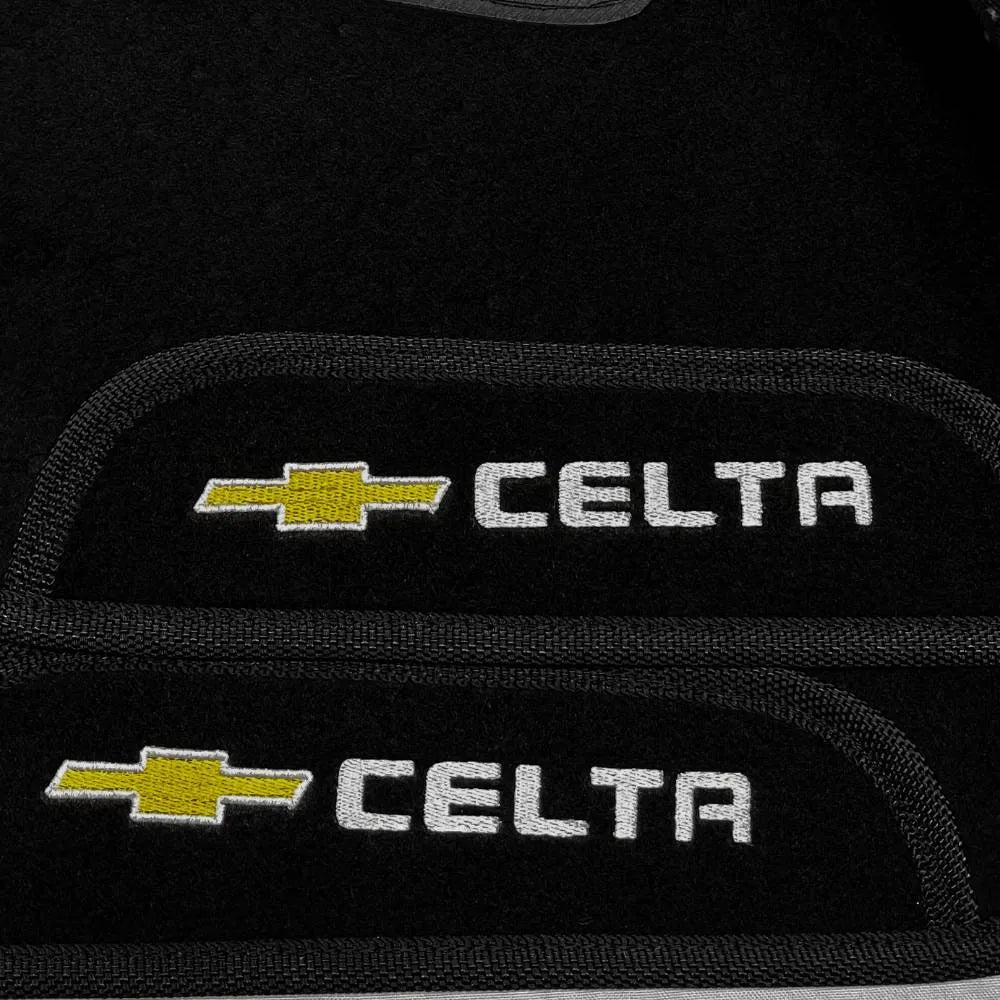 TAPETE CARPETE CELTA 2000 A 2014 PRETO 4 PEÇAS