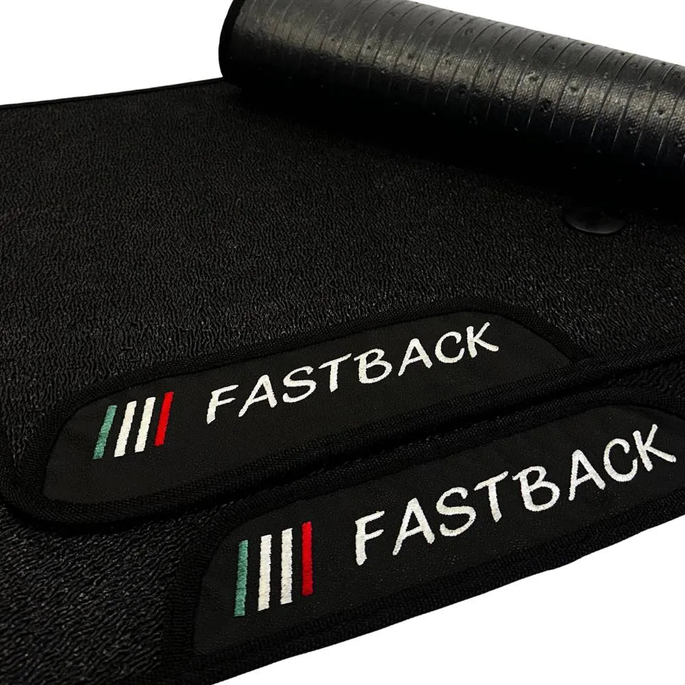 TAPETE BORRACHA PREMIUM FASTBACK 2022 A 2025 3 PEÇAS